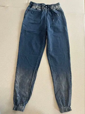 정품 ZUMBA WEAR 데님 조거 팬츠 XSpicy