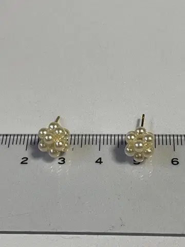 K18 천연 화이트 펄 플라워 귀걸이 약 3cm