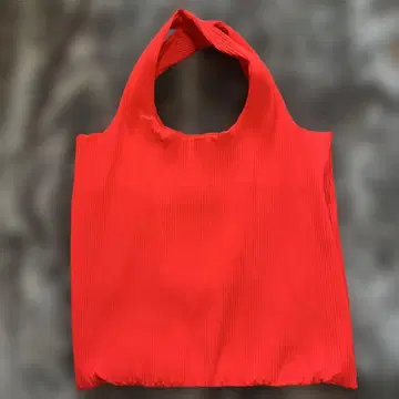 COS 플리츠 토트백