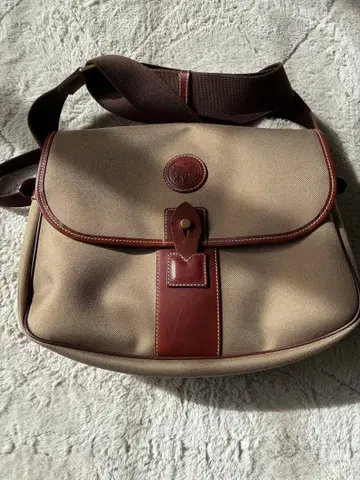 HUNTING WORLD x BEAMS F / 별주 칼리올