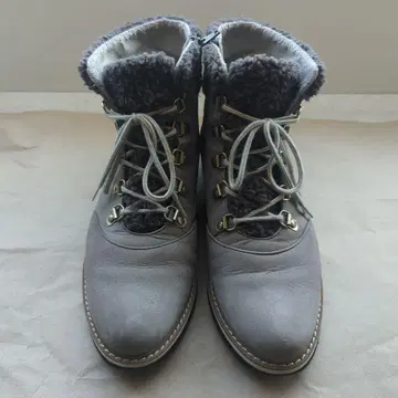 다이애나 스웨이드 숏부츠 그레이 보아 포함 23.5cm