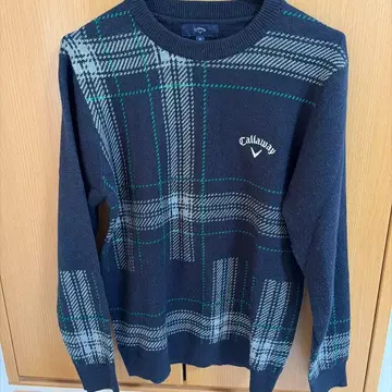 Callaway 체크 무늬 스웨터 M 사이즈 네이비