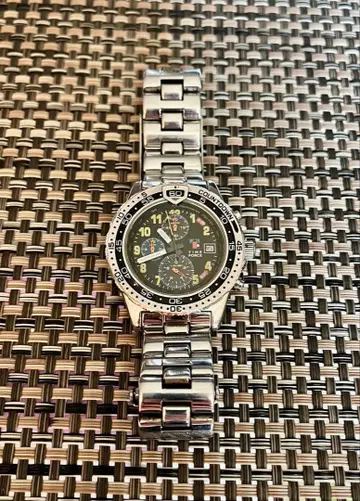 타임 포스 크로노그래프 손목시계 블랙 실버