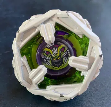 사무라이 스틸 5-70GF 베이블레이드 X 타카라토미