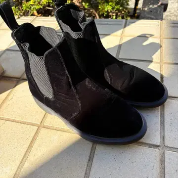 닥터 마틴 사이드 고어 부츠 스웨이드