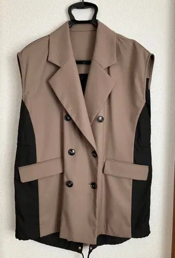 agnost 베이지 블랙 셋업 스커트 x 베스트