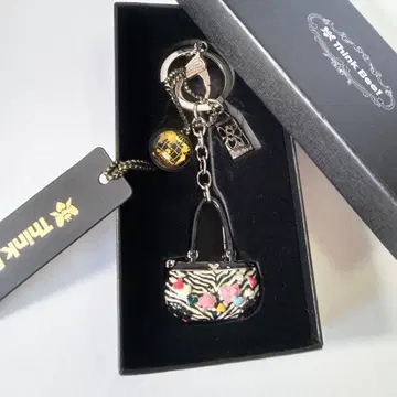 미사용 새상품 Think Bee! 싱크비 백형 참 키링