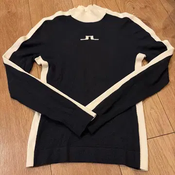 J.LINDEBERG 네이비/화이트 스웨터 XS