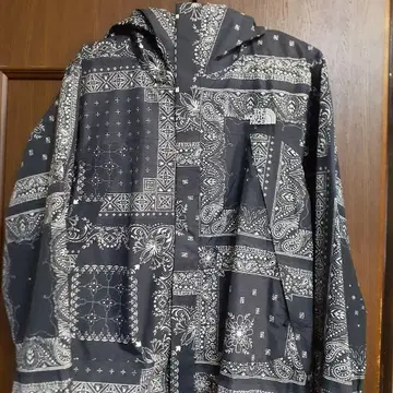 THE NORTH FACE 반다나 페이즐리 나일론 자켓
