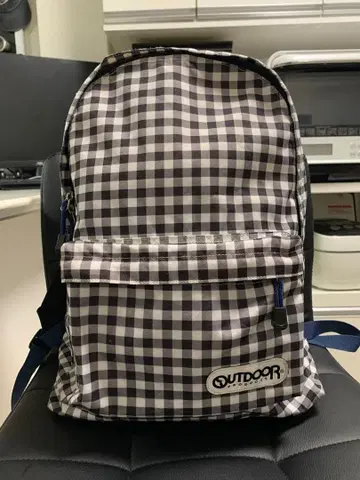 OUTDOOR 체크 무늬 백팩
