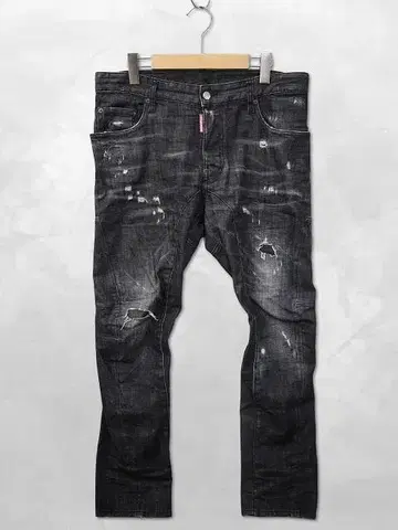 디스퀘어드 Tidy Biker Jean 가공 데님 팬츠 48