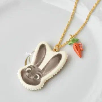 Q-pot. 디즈니 주토피아 목걸이