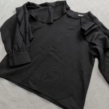 OPAQUE.CLIP 오페크도트그립 심플 셔츠 블라우스 프릴