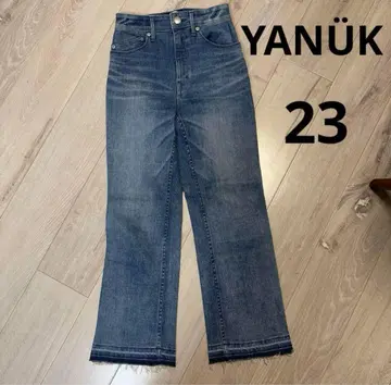 야누크 앵클 플레어 데님 23 YANUK 부츠컷 데님