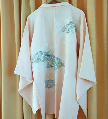 연한 핑크 겉옷 포멀 새상품급