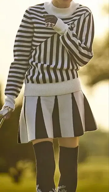 혼마 니트와 스커트 상하의 세트