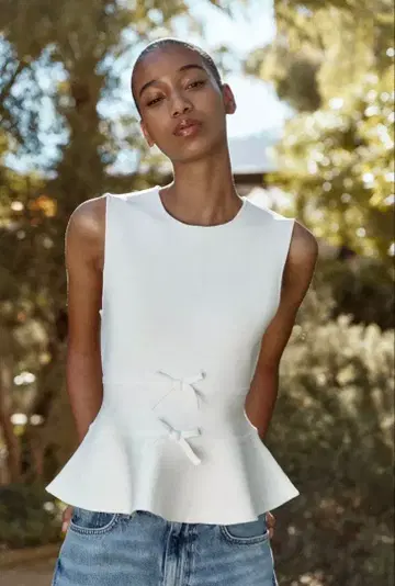 ZARA 리본 포함 페플럼 니트탑