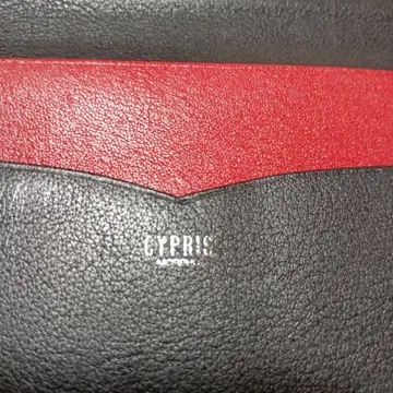 CYPRIS 키프리스 이단 접이식 지갑 블랙 레드 가죽