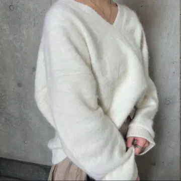 완판템 dresslave 폭스 캐시미어 v넥 풀오버 white