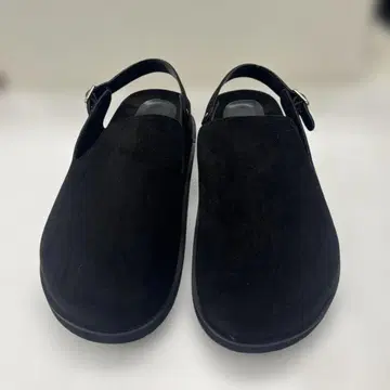 블랙 스웨이드 조 백 스트랩 사보 샌들