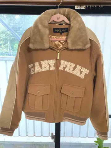 BABY PHAT 충전솜 블루종 자수 로고 퍼 옷깃 S 사이즈