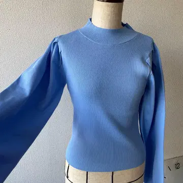 SLY 정가 6996엔 벌룬 소매 라이트 블루 니트 스웨터 FREE