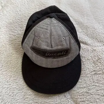 Ducati/Puma 블랙 캡