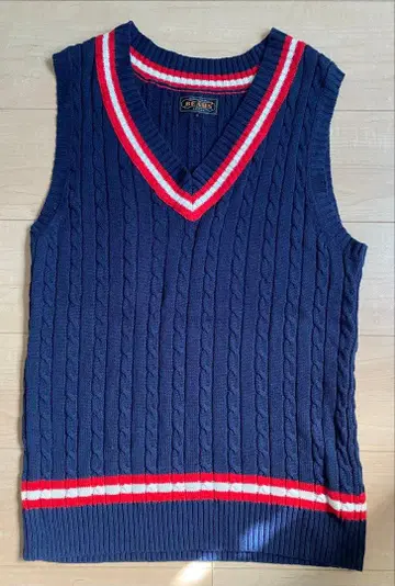 BEAMS 네이비 케이블 짜임 V넥 베스트 M