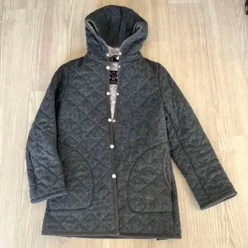 Lavenham 그레이 퀼팅 코트 보아 안감