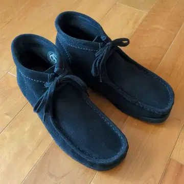 클락스 왈라비 부츠 블랙 UK8