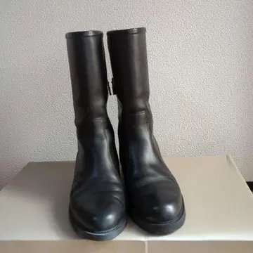 CAMPER 미들 기장 부츠 GORE TEX 모델