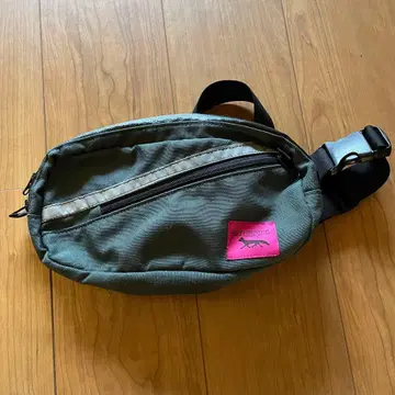 SWIFT INDUSTRIES 바디백