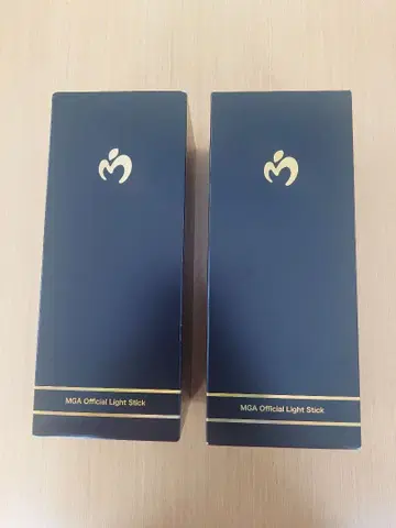 MGA Official Light Stick 2개 세트