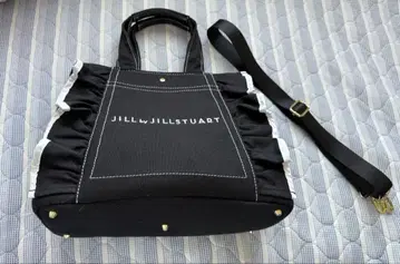 JILL by JILLSTUART 프릴 토트백 대
