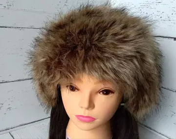 브라운 계열 여성용 퍼 모자