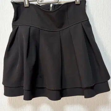 미셸 마카롱 슬림 레그 스커트 S 사이즈 블랙