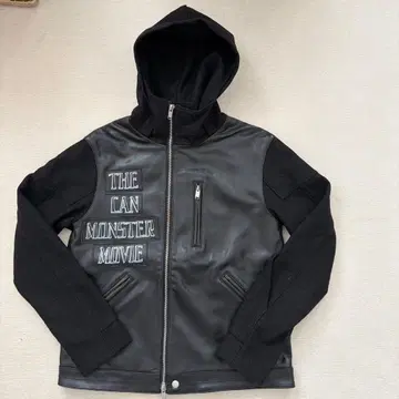 후드 부착 가죽 자켓 절개 2 M