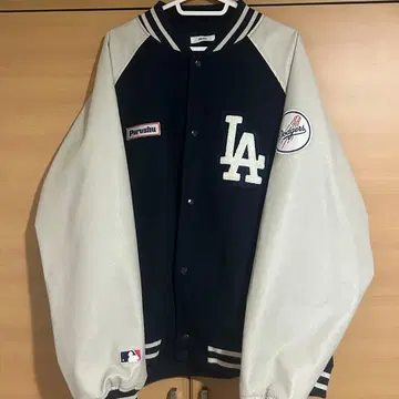 페르슈 perushu 바시티 자켓 LA L 사이즈