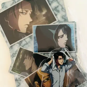 진격의 거인 리바이 장면 사진 포함 아크릴 스탠드