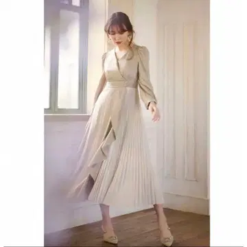 Herlipto Mayfair 러플 드레스