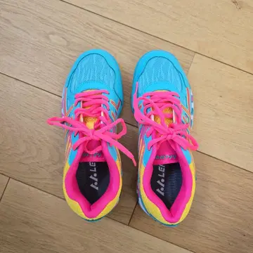 컬러풀 스니커즈 여성용 23.5 37인치