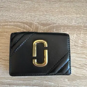 MARC JACOBS 3단 폴더형 지갑