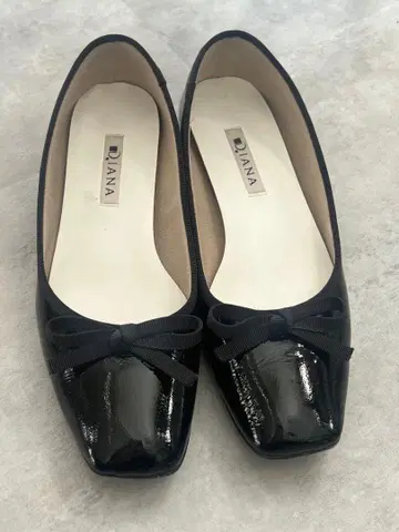 DIANA 블랙 플랫슈즈 23.5cm
