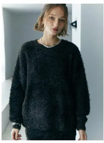 [ 택 포함 미사용 새상품 ] brown&street 라메 니트탑