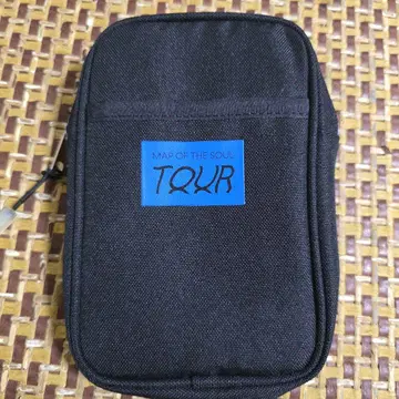 MAP OF THE SOUL TQUR 블랙 트래블 파우치