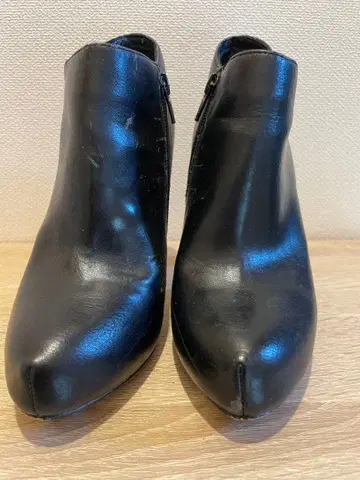 [일본 미발매 ALDO] 블랙 합성 피혁 부티