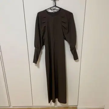 브라운 퍼프 슬리브 롱 원피스