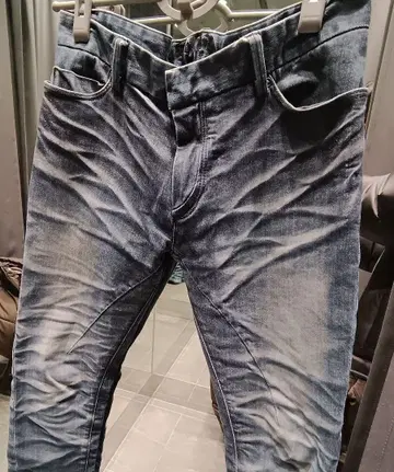 스키니 데님 라이트 블루 데미지 가공풍