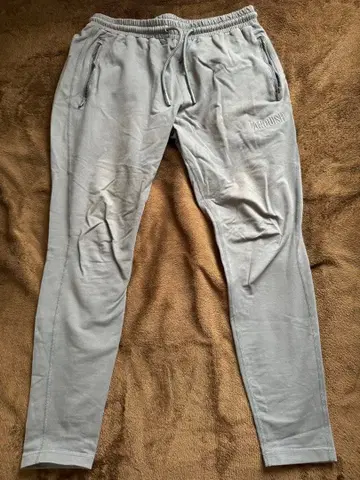 뱅퀴시 VANQUISH 그레이 조거 팬츠