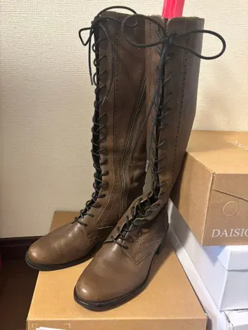 키다리 아저씨 브라운 가죽 레이스업 롱 부츠